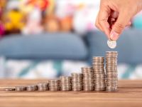 银行及理财子公司加大“揽客”力度 多维度升级现金管理类产品